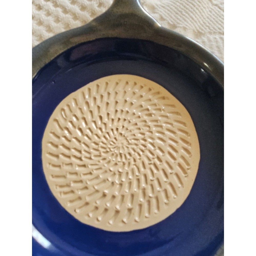 Tumbleweed Pottery Blue Garlic, Cheese Grater Lemon Zester Ginger Dipping Dish - Picture 2 of 7